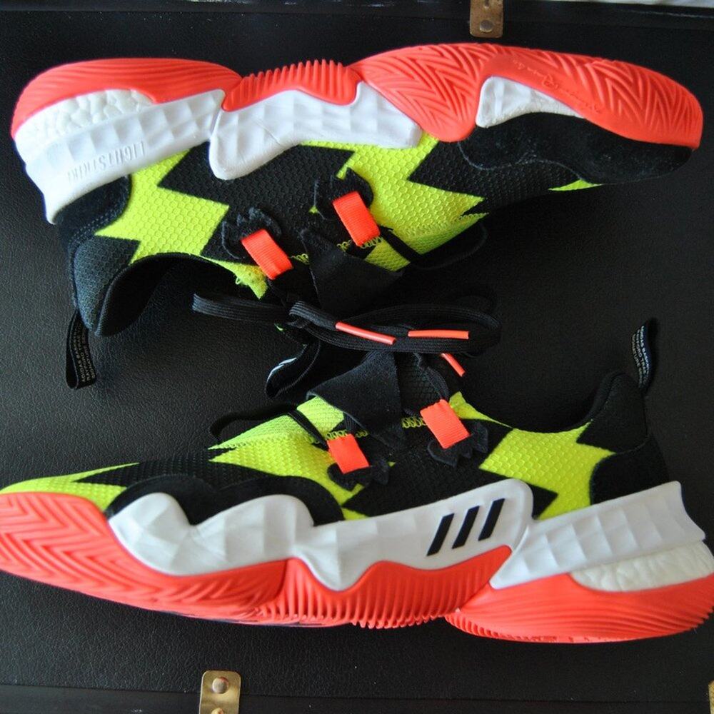 Adidas Boost 1xTrae Young SoSo Def Records Size: 11 Basketball Shoes (Like New)